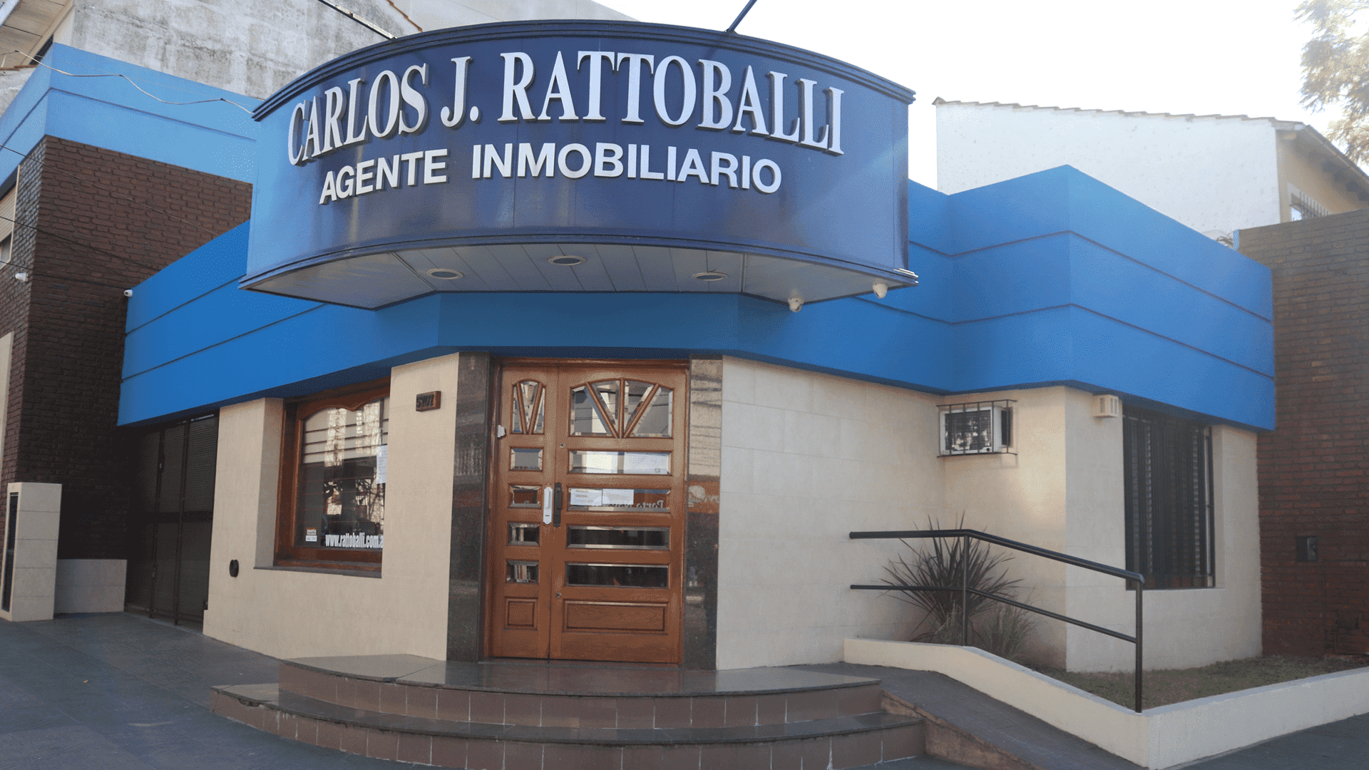 Carlos J. Rattoballi - Real Estate Agent -